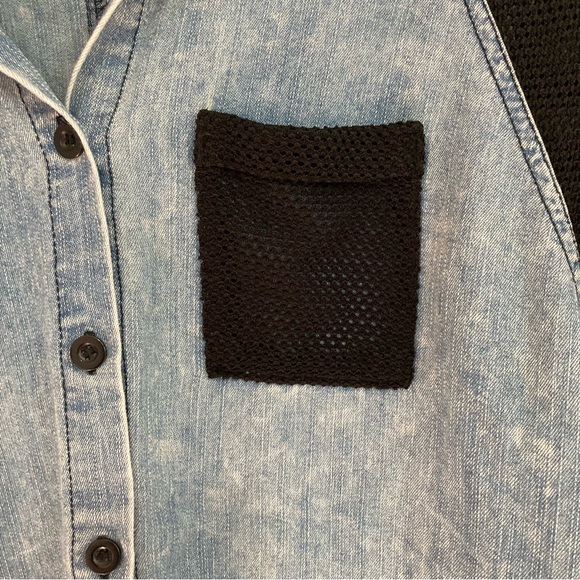 Davi & Dani Mesh sleeve Jean blouse - Picture 3 of 6